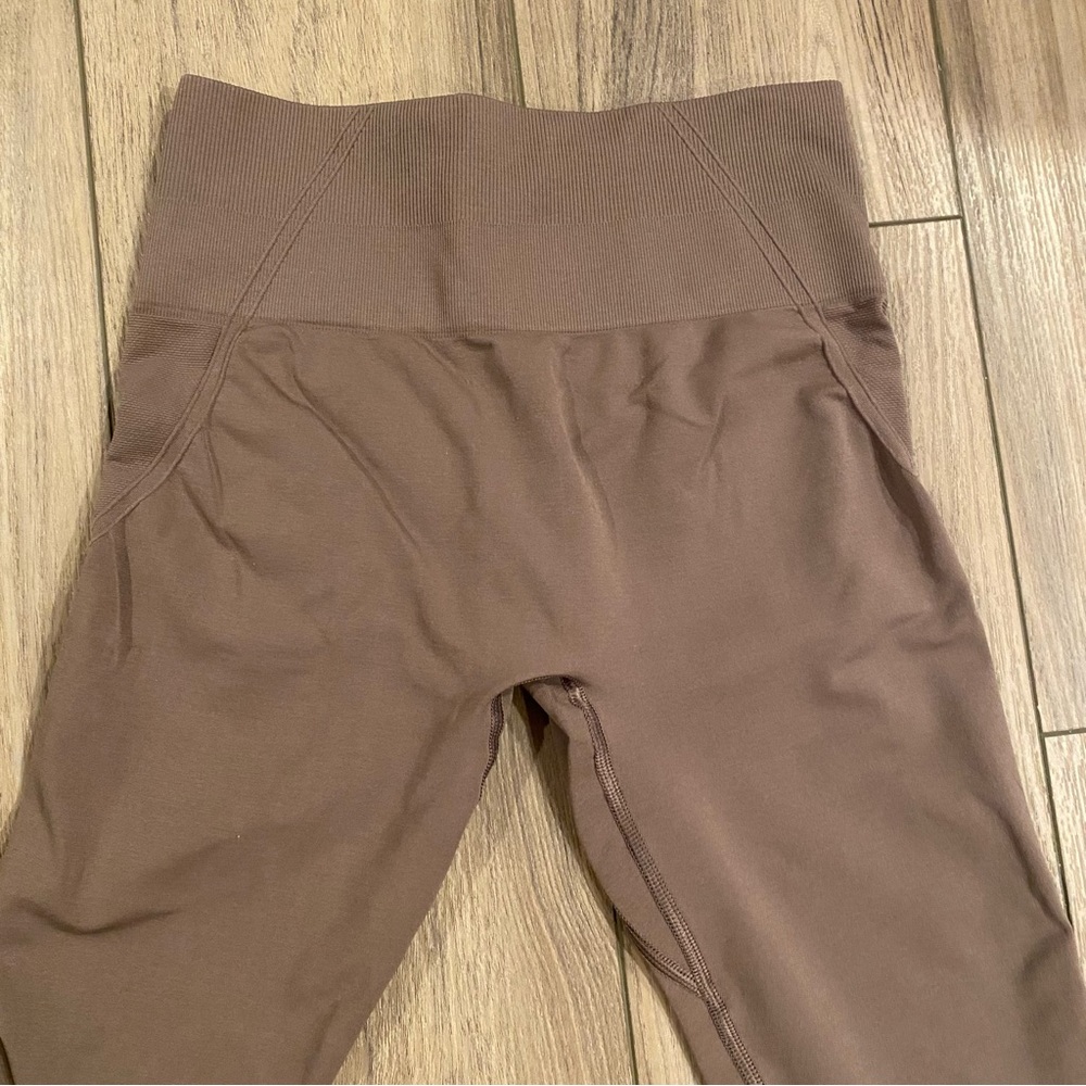 Oner Active Cool Brown Leggings - Picture 5 of 6